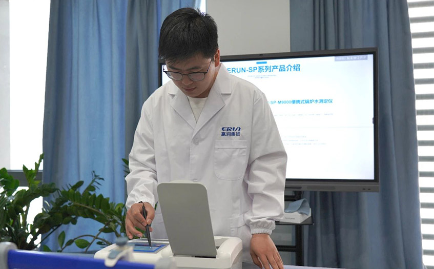 水質(zhì)檢測(cè)儀多少為正常：檢測(cè)內(nèi)容、數(shù)值范圍與行業(yè)應(yīng)用